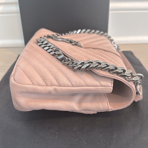 ‼️SOLD‼️Saint Laurent Classic College Bag Matelasse Chevron Leather Medium - Picture 5 of 17